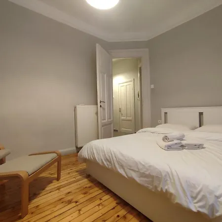 Dreamy Apartment City Center 4 Thesbnbgr Daire Selanik